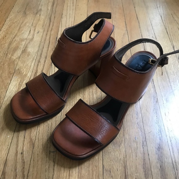 Marnie Chunk Heel Sandal - Picture 3 of 6